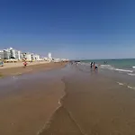 GIGI HOUSE -appartamento PIAZZA MAZZINI- 200m dal mare